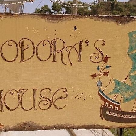 Theodora'S House Overlooking Valtos Hotel Парга Екстериор снимка